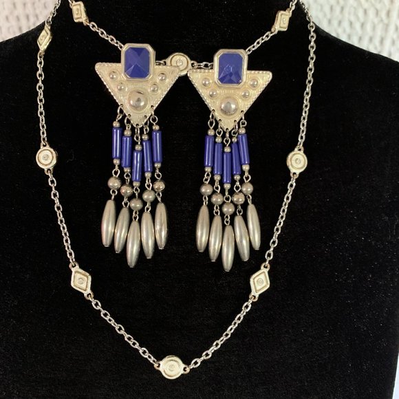 Vintage 80's Silver & Blue Beaded Dangle Earrings Set - Picture 4 of 12